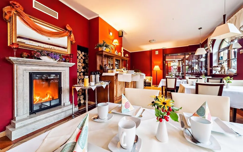 Rezydencja Classic Guest House Karpacz Oda ve Kahvaltı